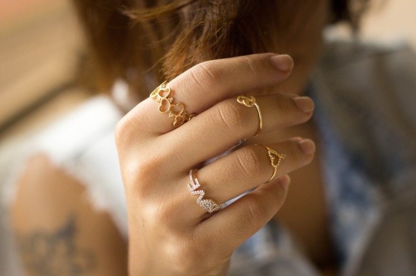 Rings on a woman’s hand