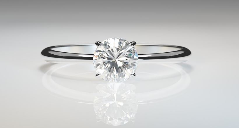ring-gemstone-diamond-jewelry
